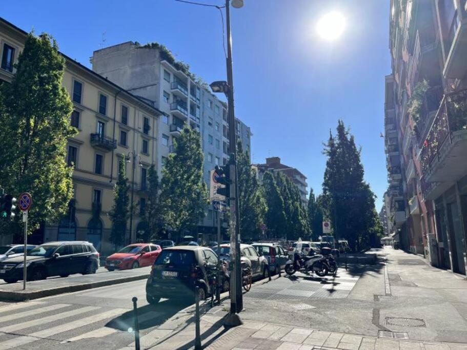 Daniela's Spazioso Ai Navigli Appartamento