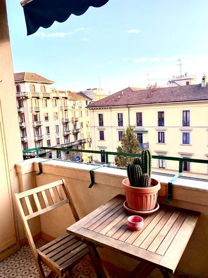 Appartamento Daniela's Spazioso Ai Navigli