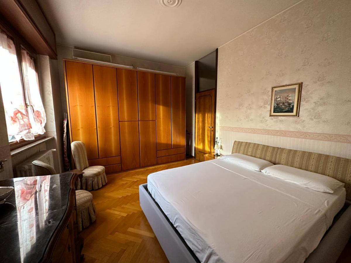 Apartment Dehomes - Two Bedrooms, Terrace, Wi-fi, Tram To Centre & Rho Fiera *