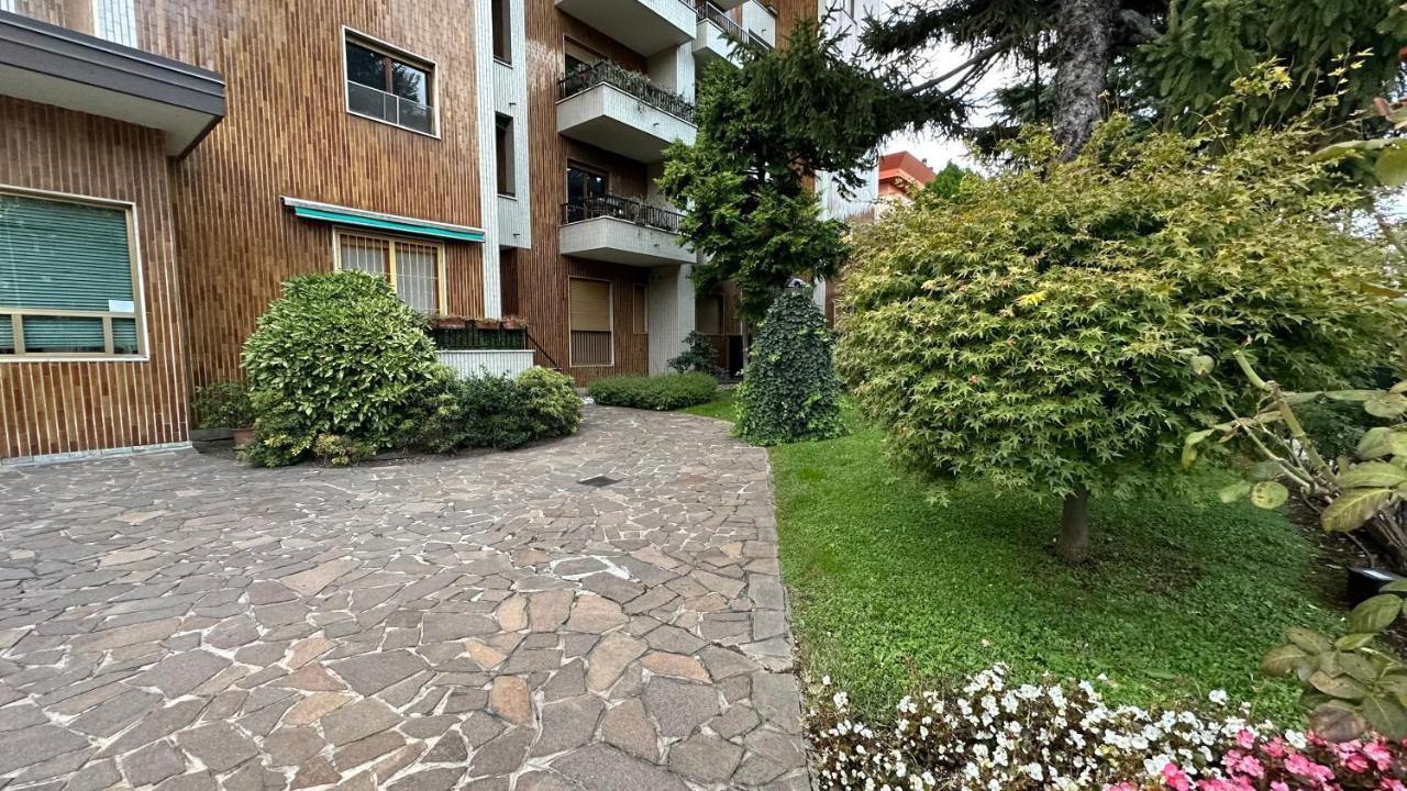 Dehomes - Two Bedrooms, Terrace, Wi-fi, Tram To Centre & Rho Fiera Apartment Milan
