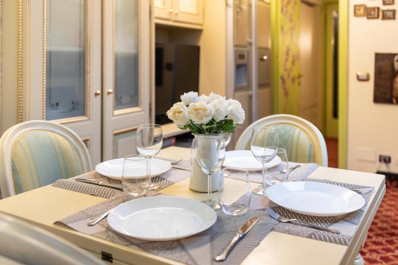 Stazione Centrale-loreto Vintage House With Terrace Wifi Sky-netlix Appartamento