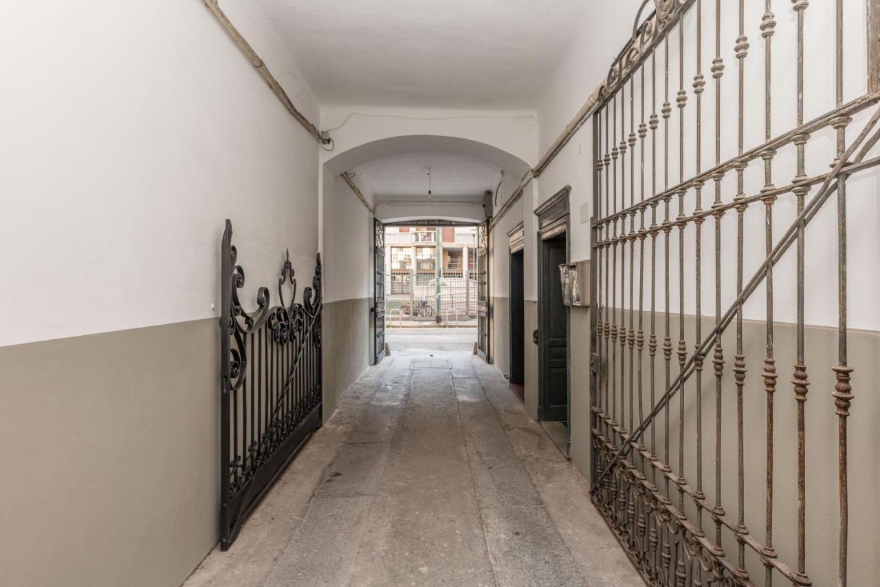 Design In Navigli Area! Milano