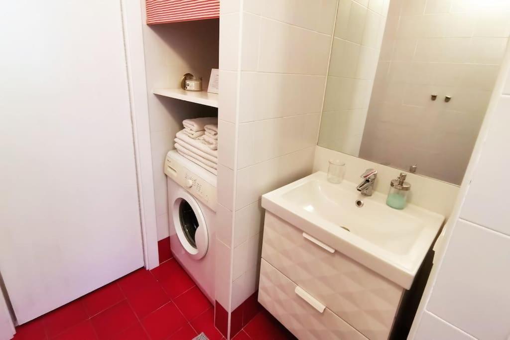 Stazione - Deposito Bagagli Gratuito Apartment