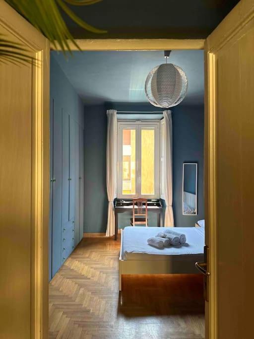 Xenia - Charming Garden In Porta Venezia Appartement