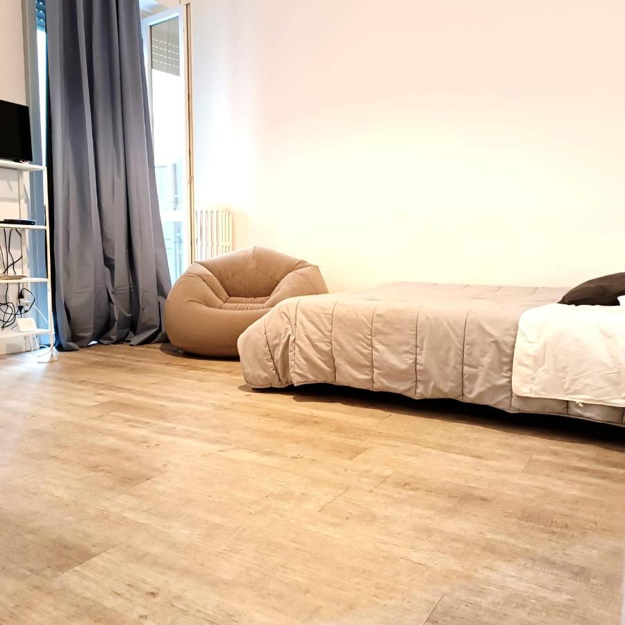 A Casa Di Rosa In Citta Studi Appartement