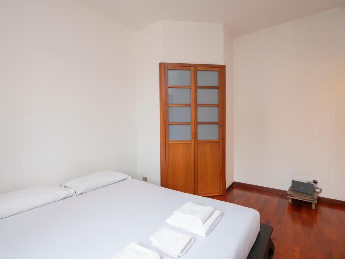 Ihost Flat - Sestini 11 * Milano