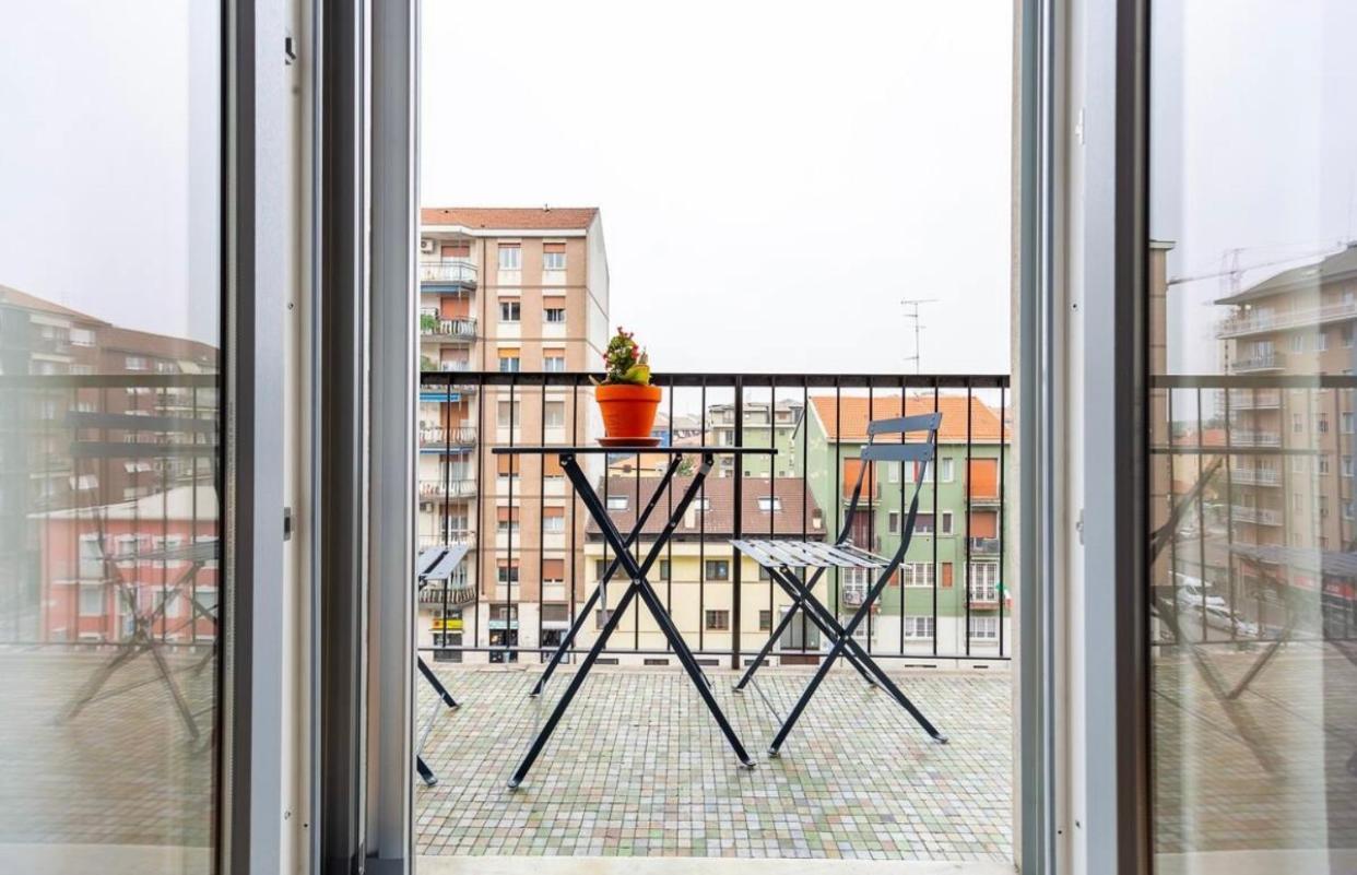Affori - Stile E Comfort *