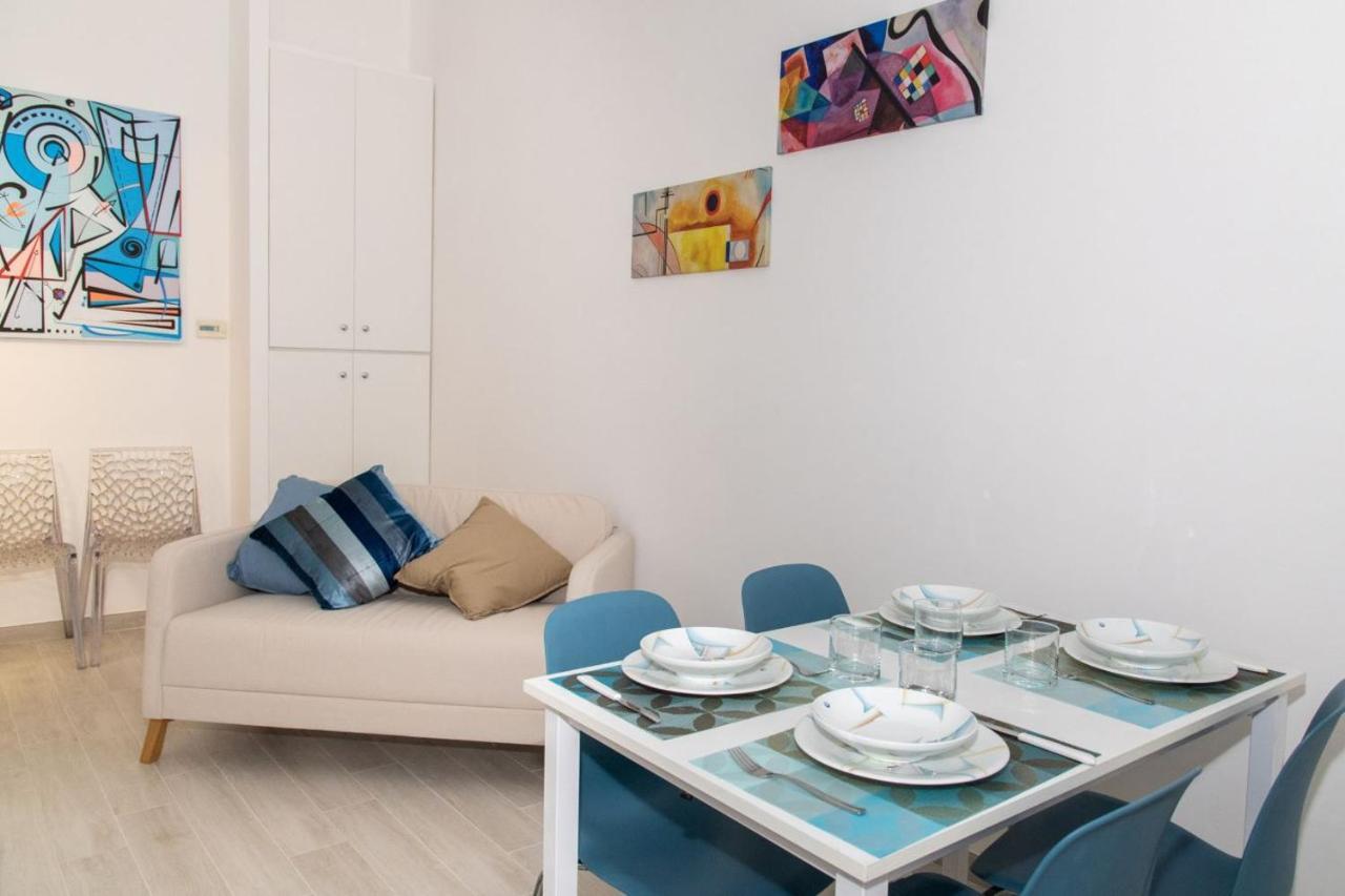 The Palm Sisters - Navigli, Bocconi Appartement