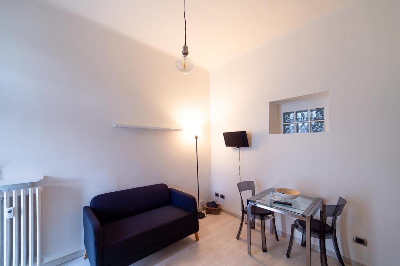 Hbhall Sempione Apartment