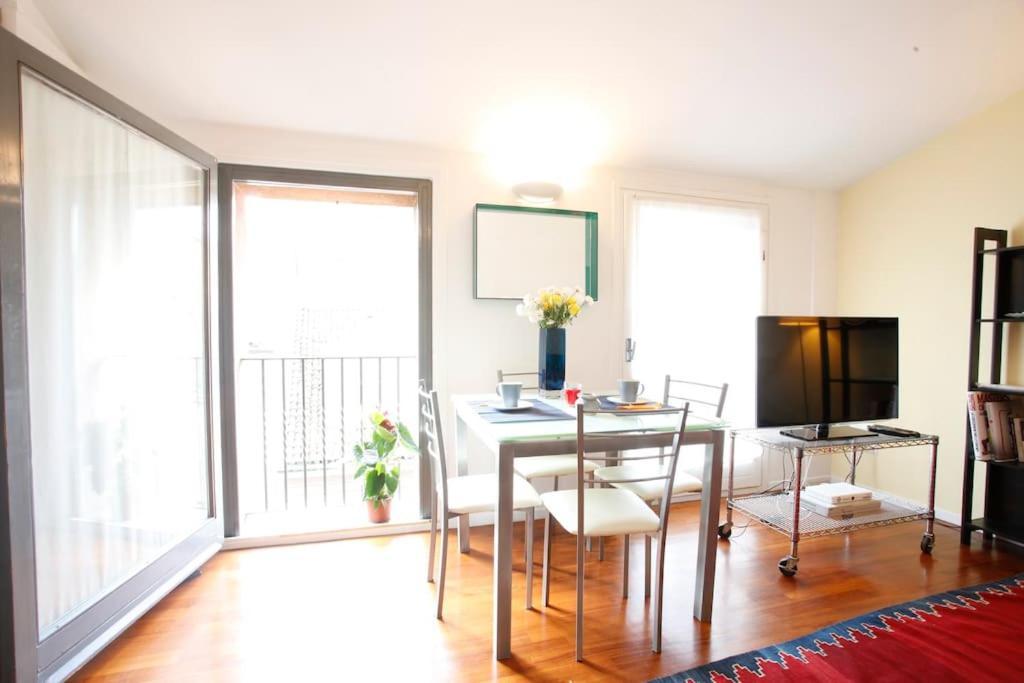 Appartement Charming In Brera/centre
