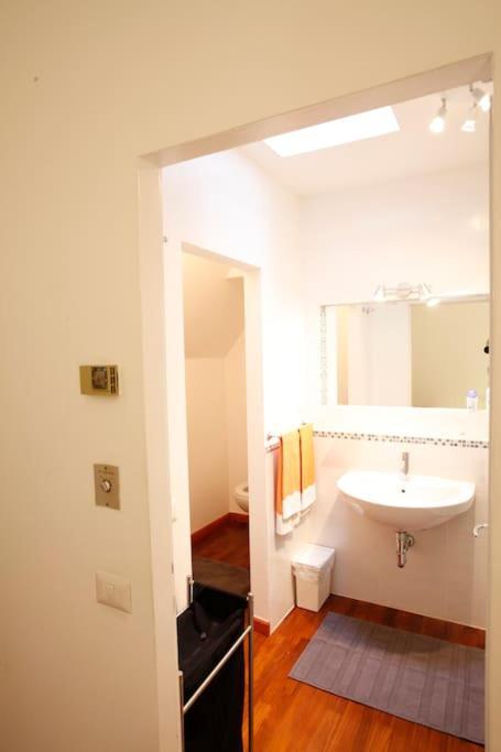 Charming In Brera/centre Appartamento *