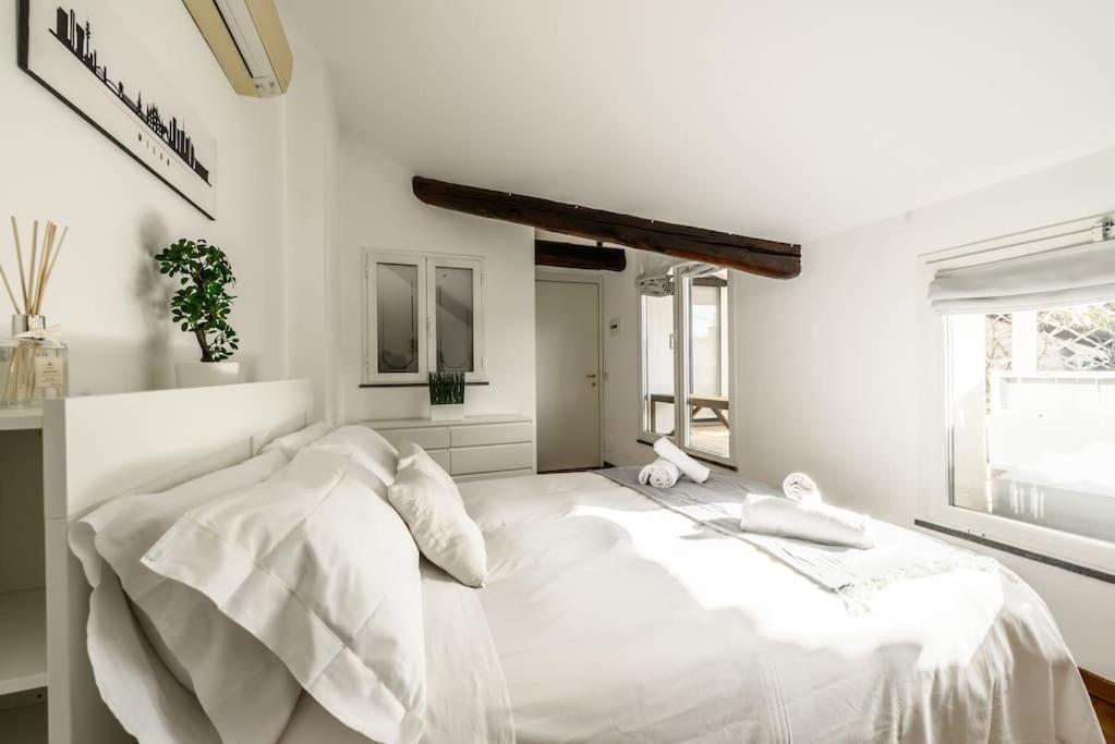 Buenos Aires' Nest - 10 Minutes From Duomo With Terrace Appartement *