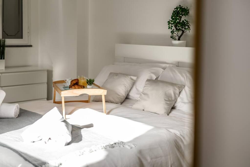 Buenos Aires' Nest - 10 Minutes From Duomo With Terrace Milaan