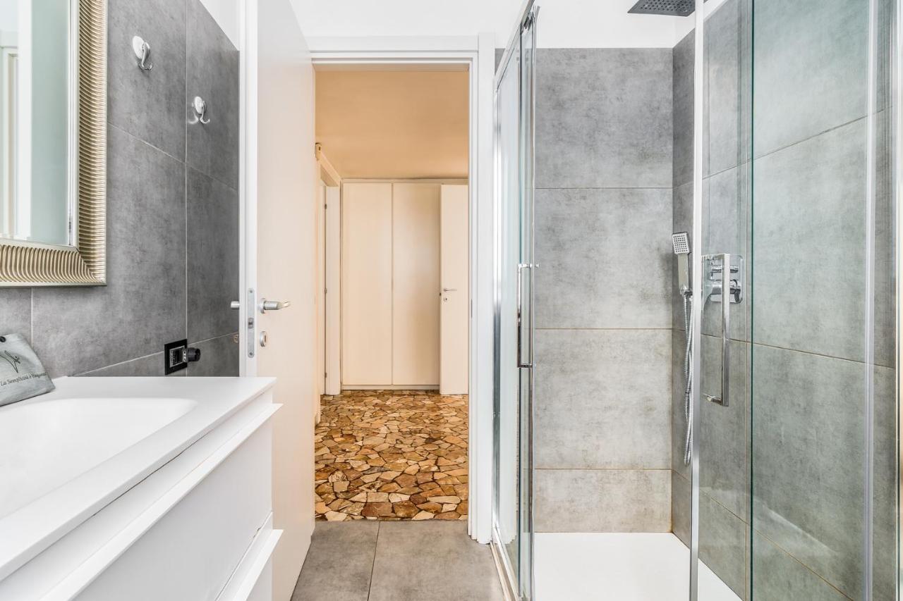 Ampio Zona Moscova Con Due Terrazzi * Milano