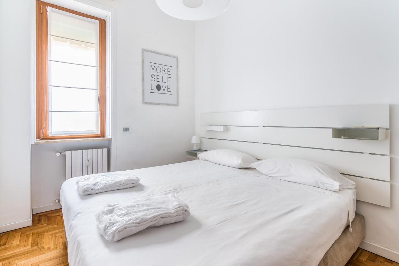 Ampio Zona Moscova Con Due Terrazzi * Milano