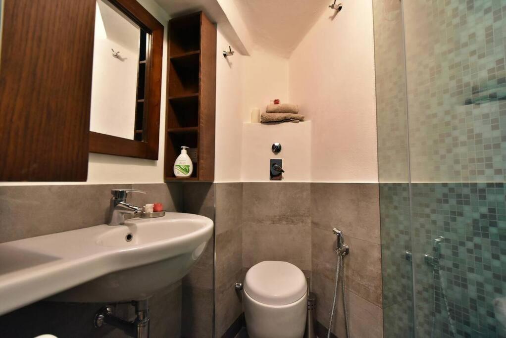 Lovely Arch Apartment *