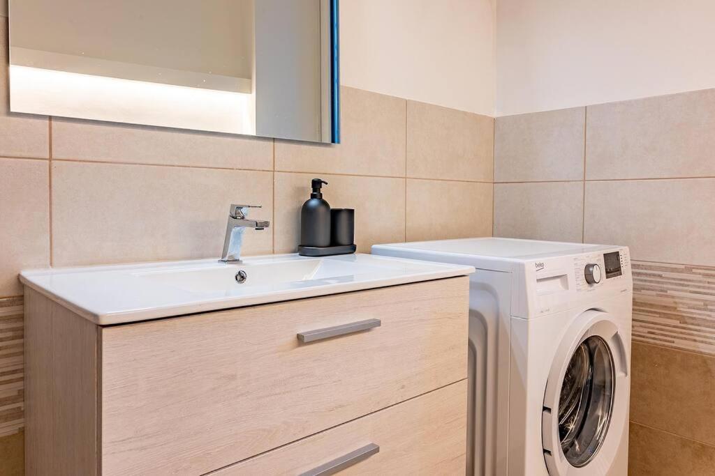 Guest Planet - Cozy Housing Porta Romana M3 Leilighet *