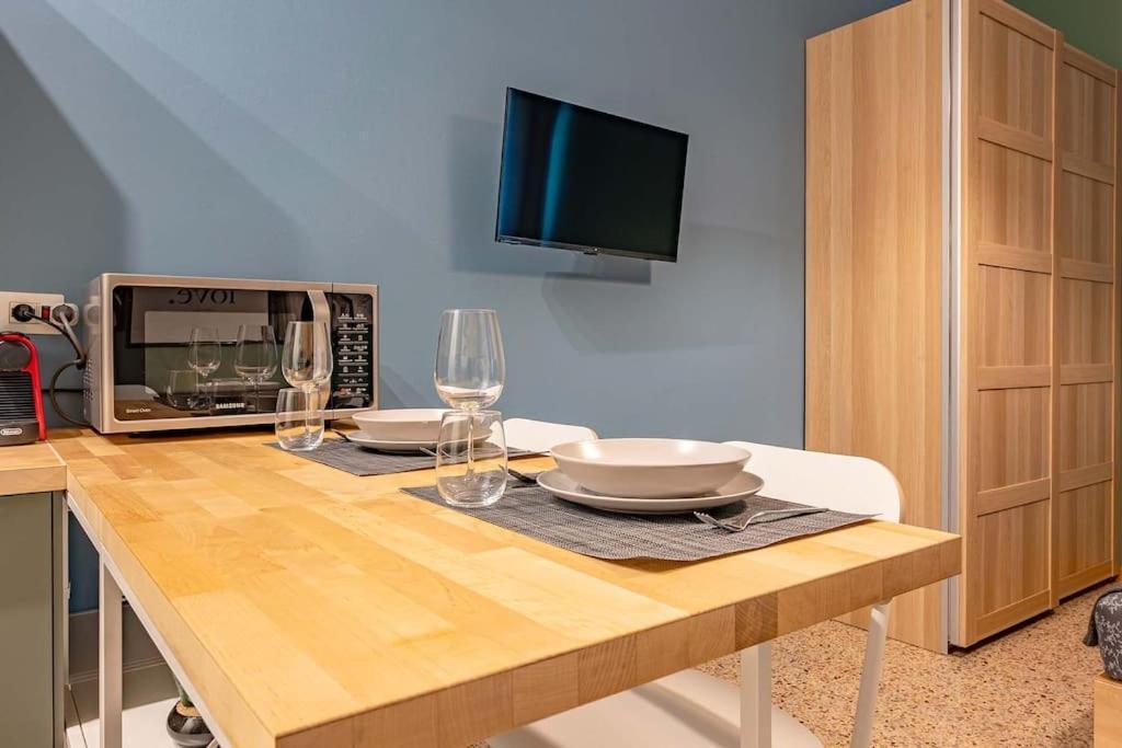 Guest Planet - Cozy Housing Porta Romana M3 Leilighet Milano
