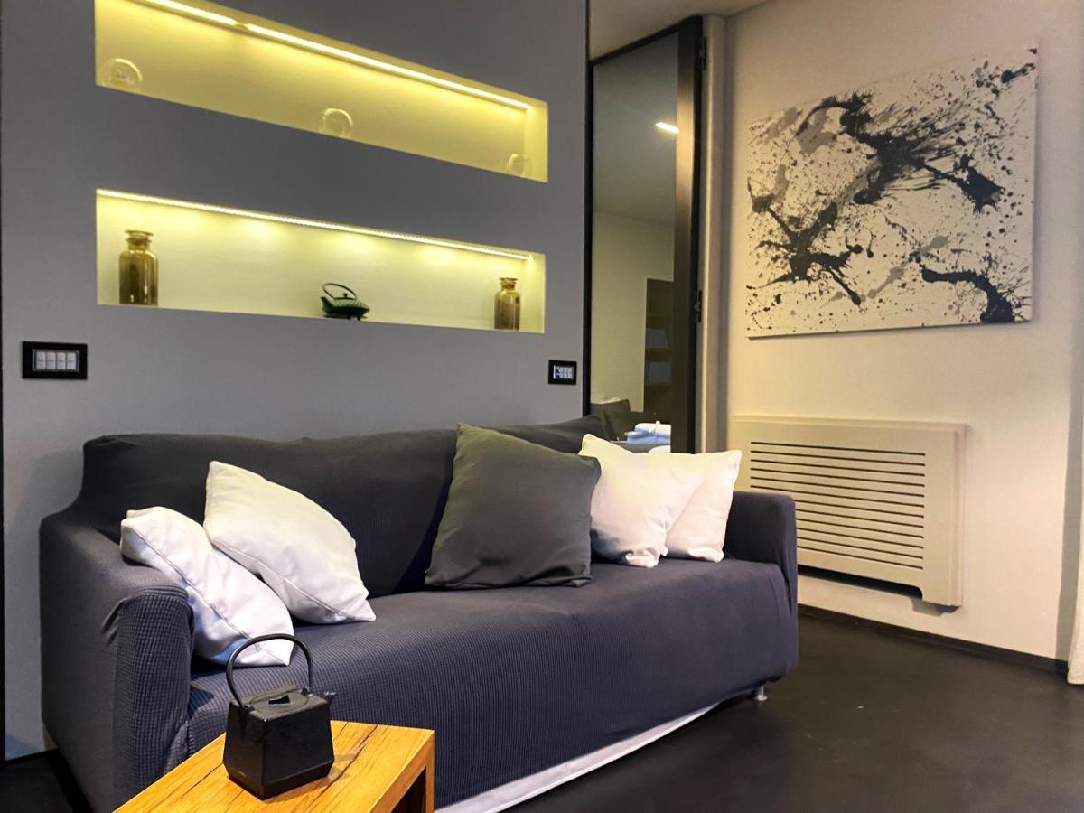 Luxury Design Carlo Maggi Apartment Mailand
