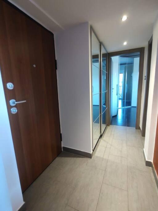 Lejlighed Bilocale Luminoso E Accogliente Zona Marche Milano
