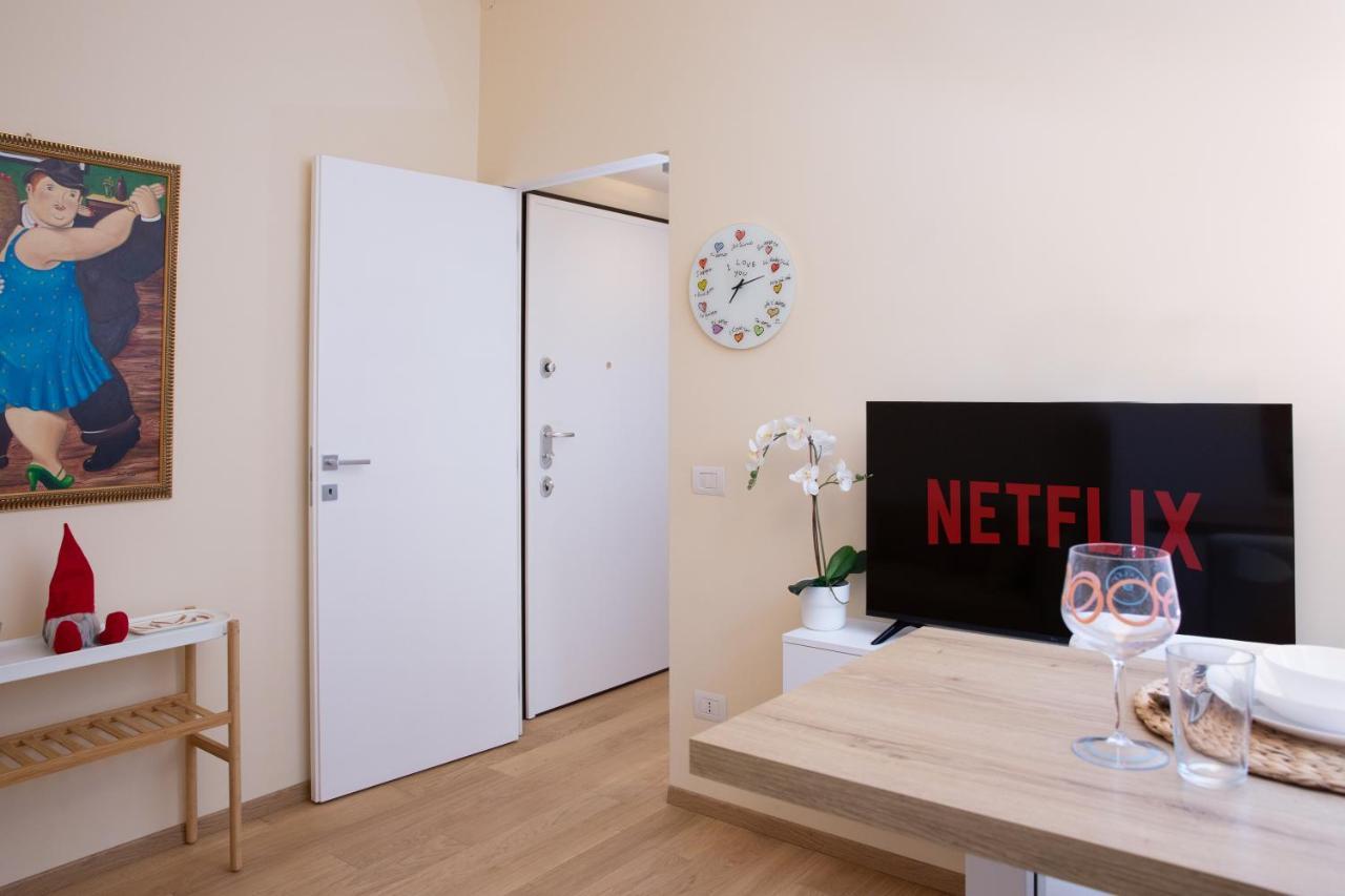 Apartment Botero Luxury Vicino Arco Della Pace Milan