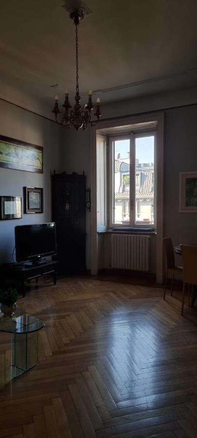 Appartamento Uncle's House, 150 Mq Only Two Stops From Duomo *