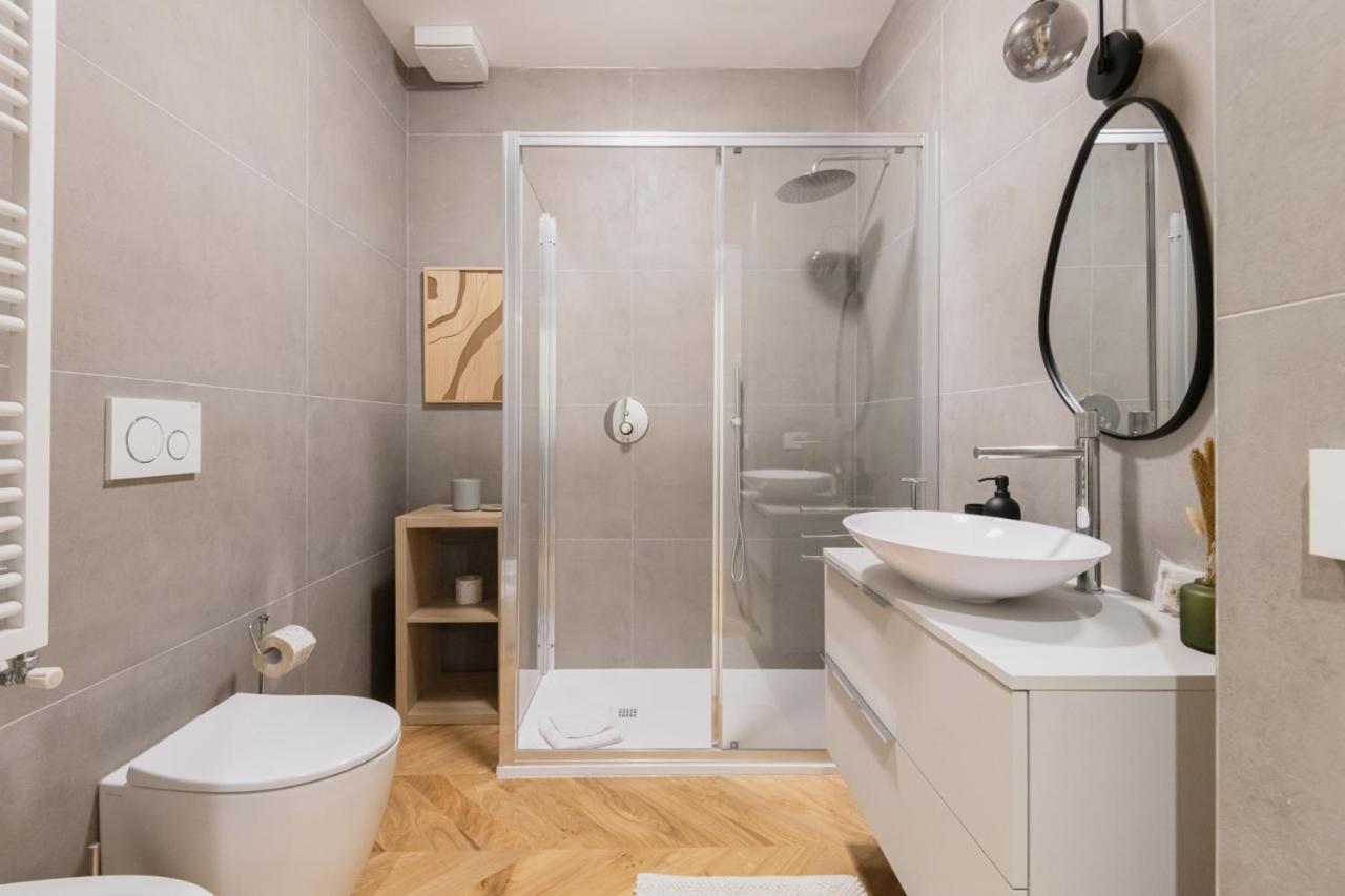 Easylife - Oasi Di Stile A 10min Dal Duomo Appartement