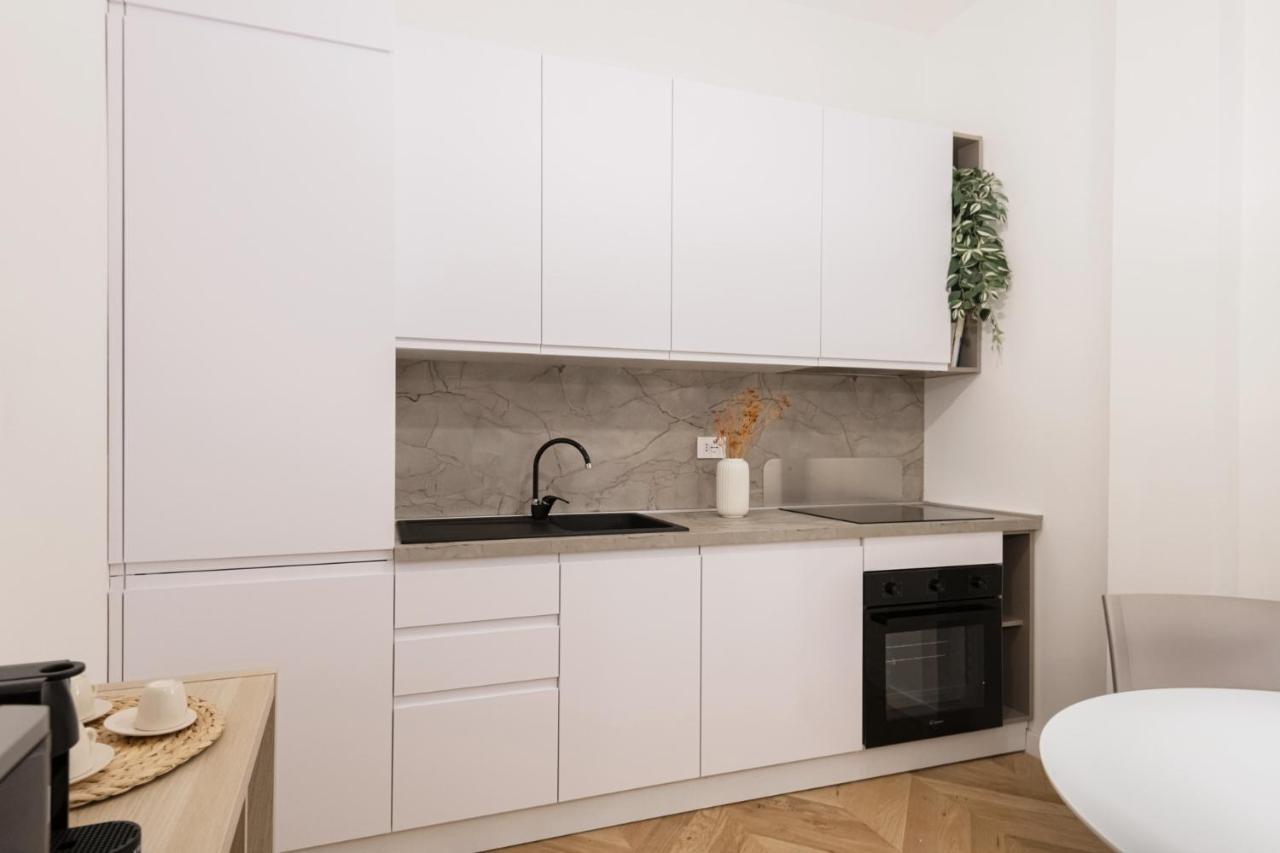 Easylife - Oasi Di Stile A 10min Dal Duomo Appartement Milaan