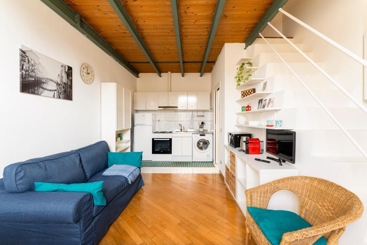 Loft Navigli Porta Genova * Milan