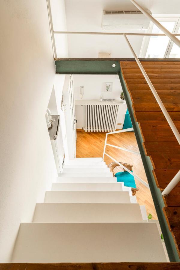 Loft Navigli Porta Genova * Milan