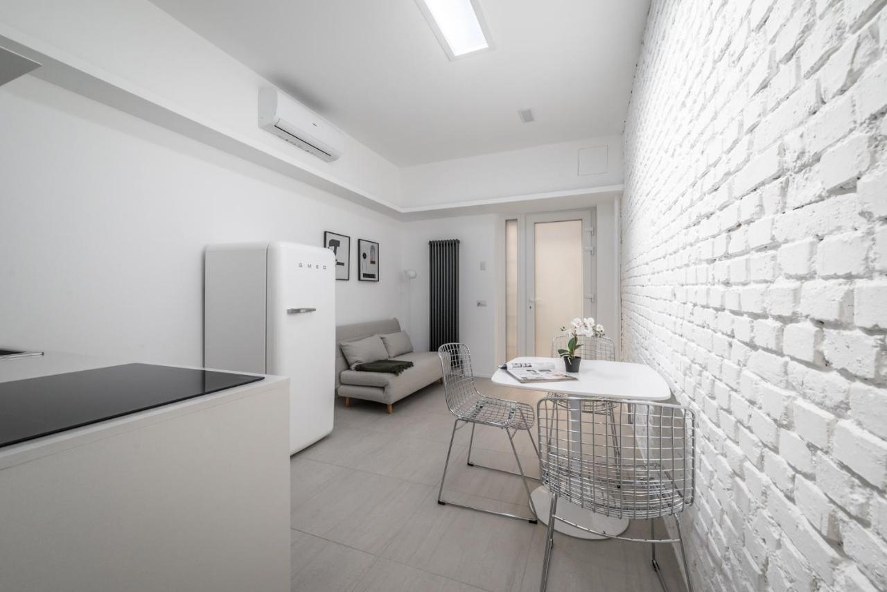 Jj6 Loreto-duomo - Esclusive - Chic - Luxury Lejlighed *