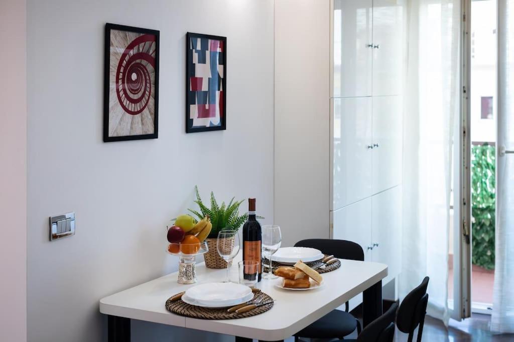 Cathedral-central 5*skyline M3 Apartment Milan