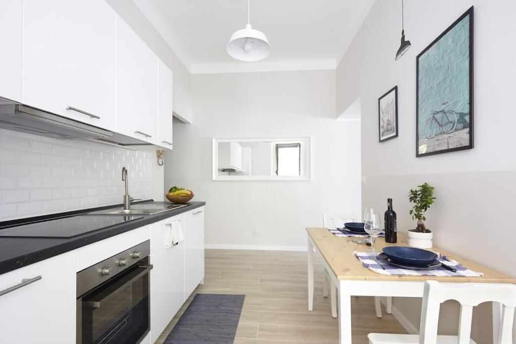Apartment Youhosty - Pellegrini 8/4 *