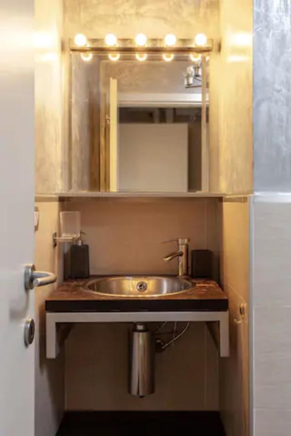 Isola Skylight Loft- Via Della Boscaiola Milan