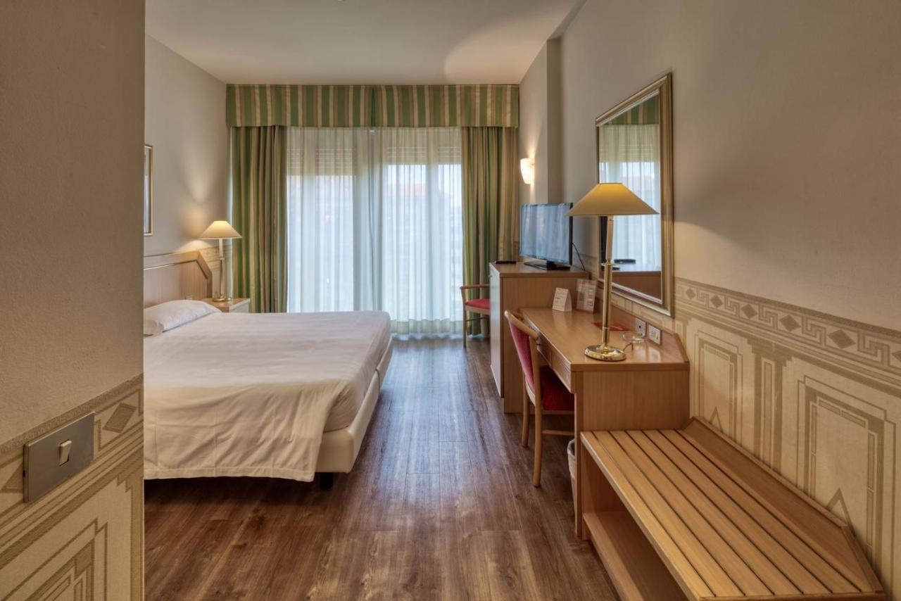 Nasco 4* Mailand
