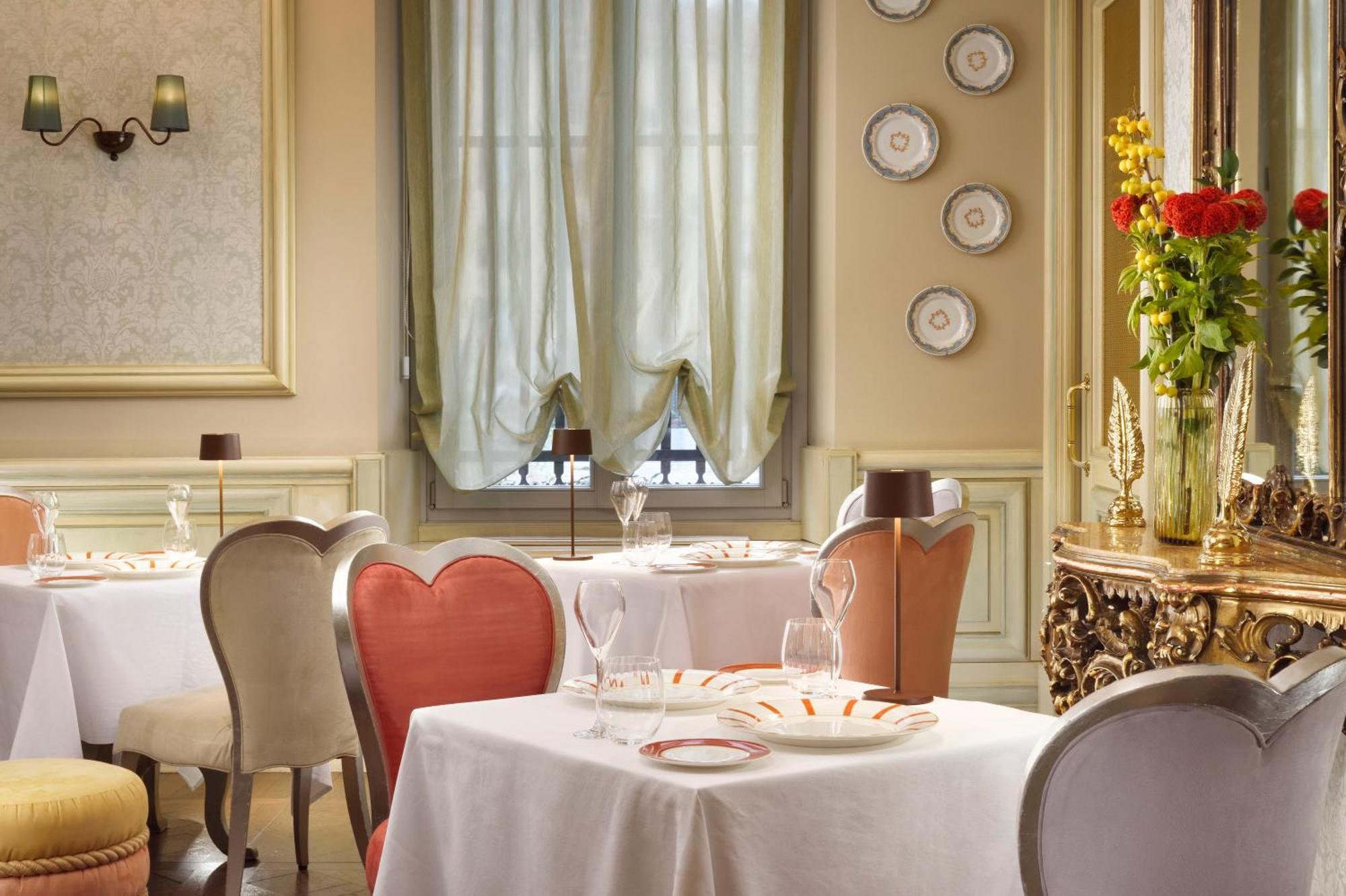 Hotell Chateau Monfort - Relais & Chateaux Milano