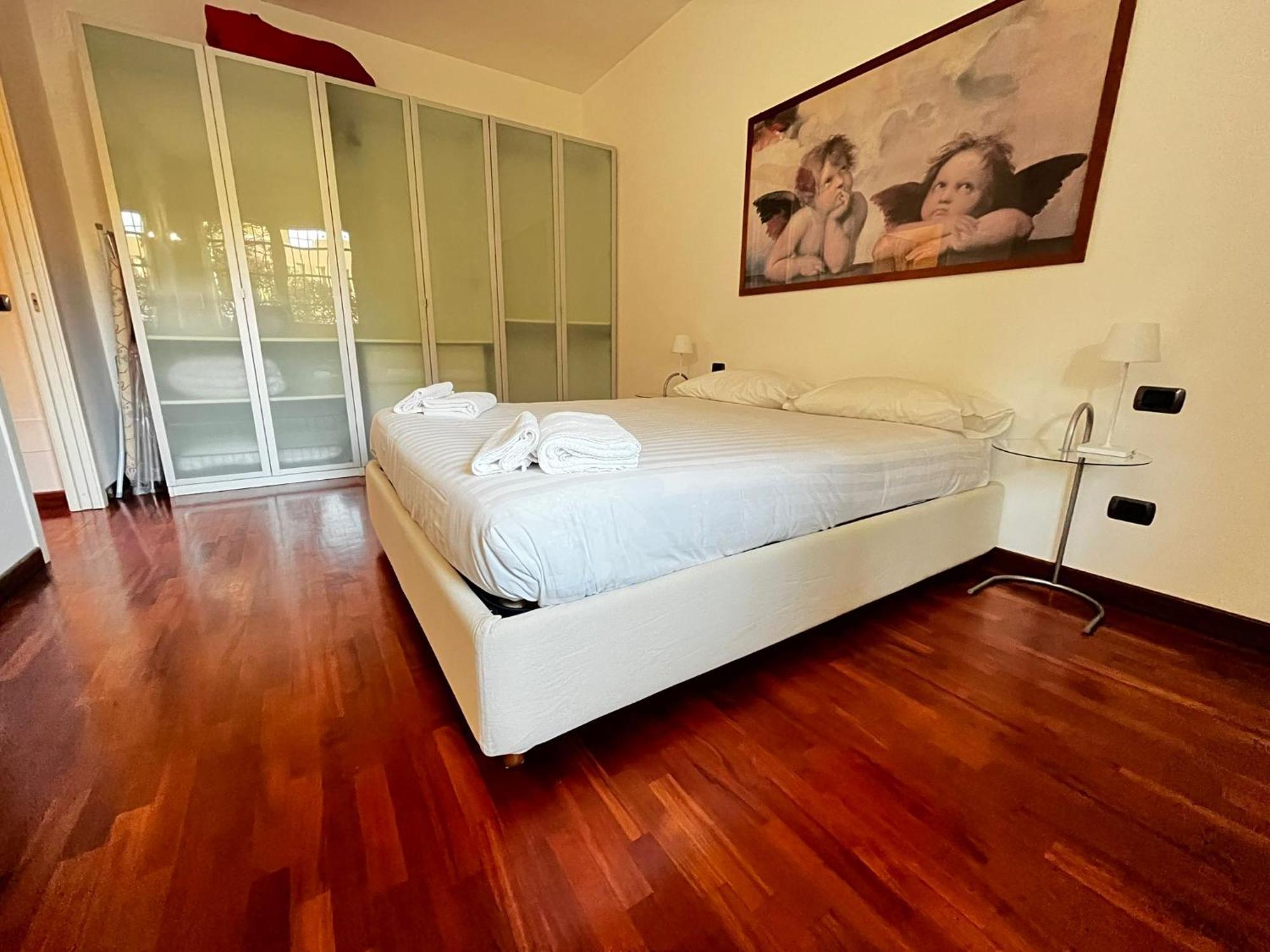 Kibilu - Via Casati 32 - Stazione - Corso Buenos Aires - Shopping Area Apartment