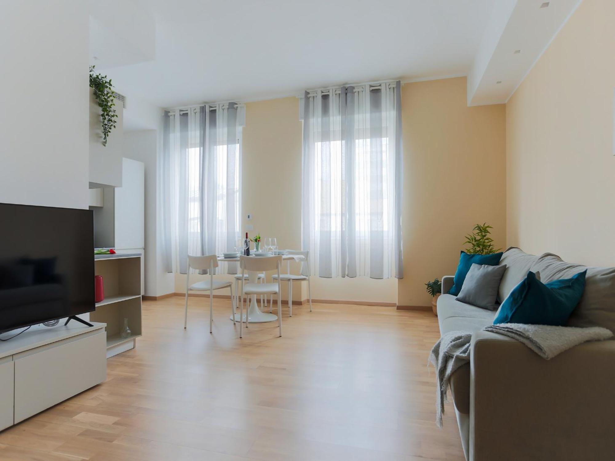 Leilighet The Best Rent - Bright One-bedroom In Corso Vittorio Emanuele Ii Milano