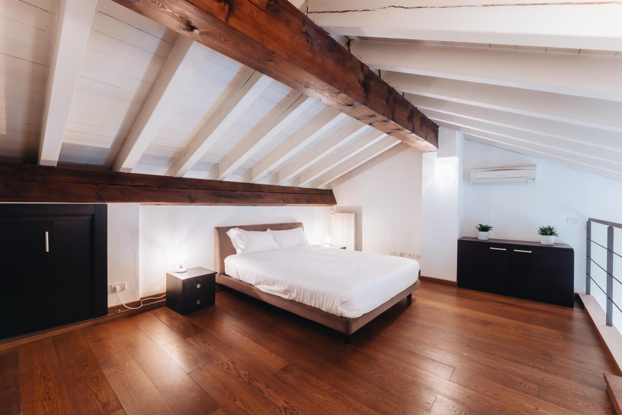 Charming Brera - Madonnina Apartment *