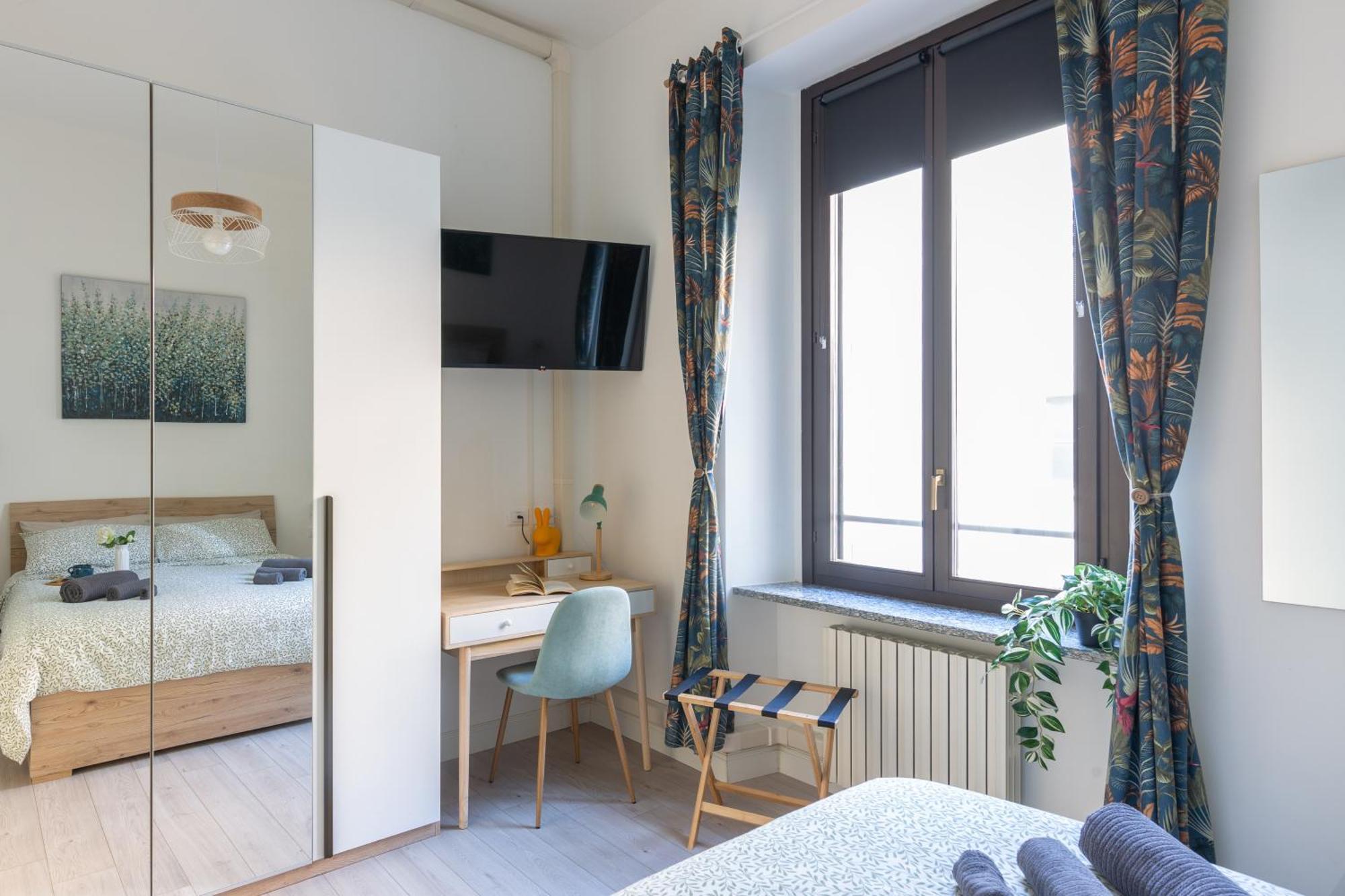 Ourjoy Condo, Free Parking, Ac, Wifi - M Gioia47, Station, Porta Nuova, Appartement