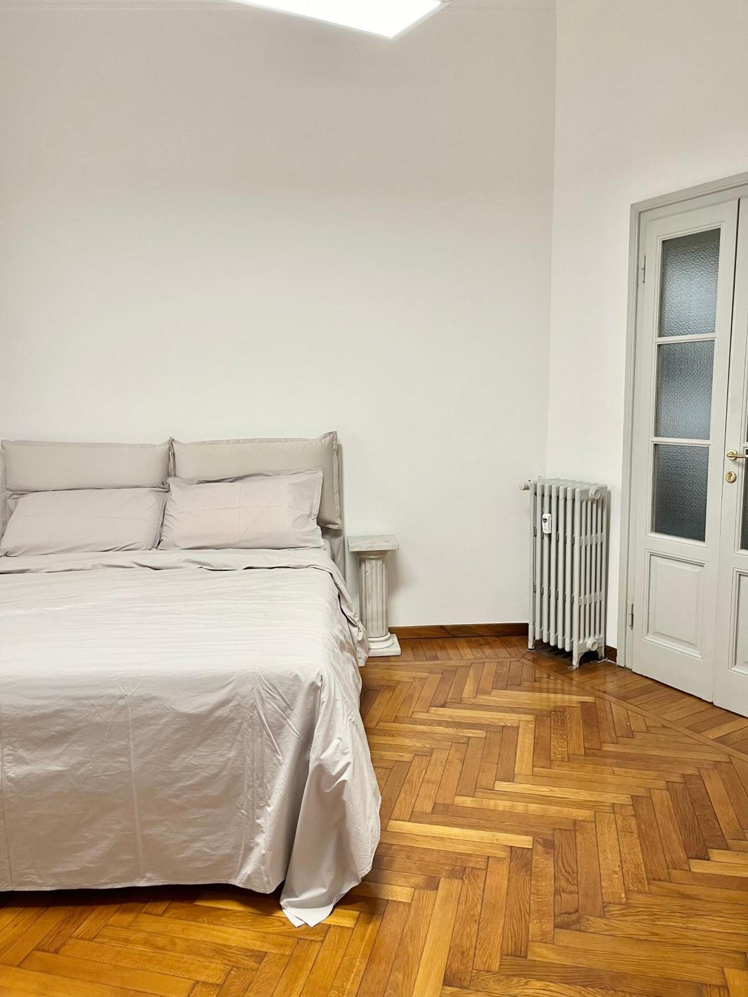 Privatunterkunft Elegante Stanza Matrimoniale *