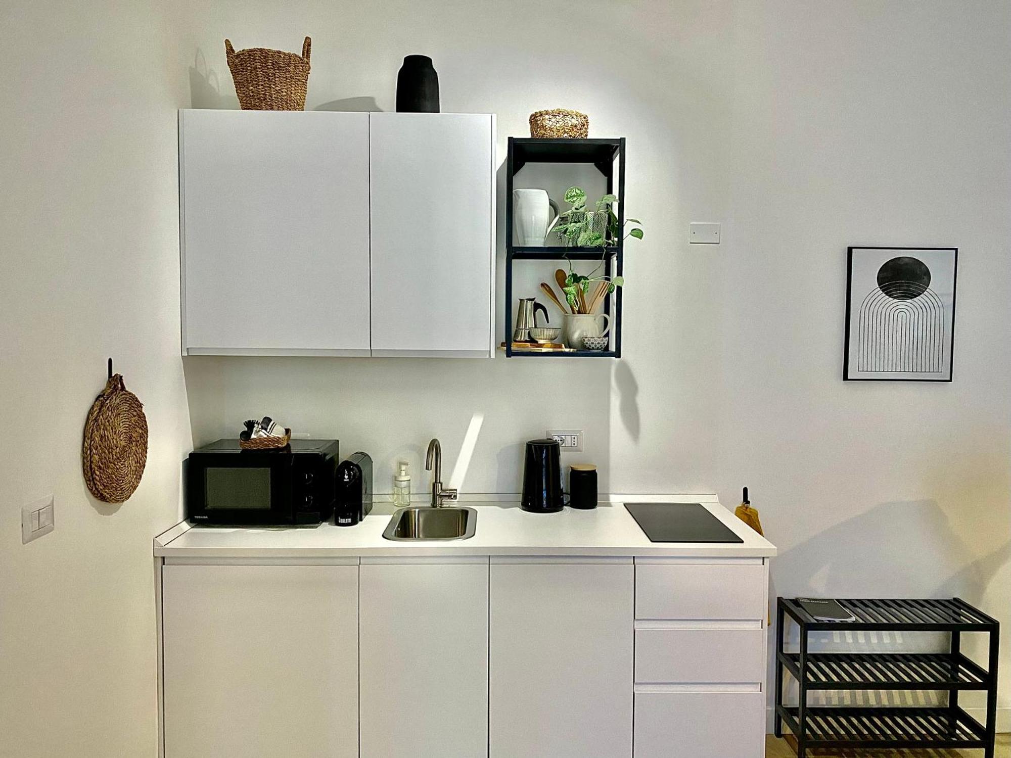 Modern Apartment *