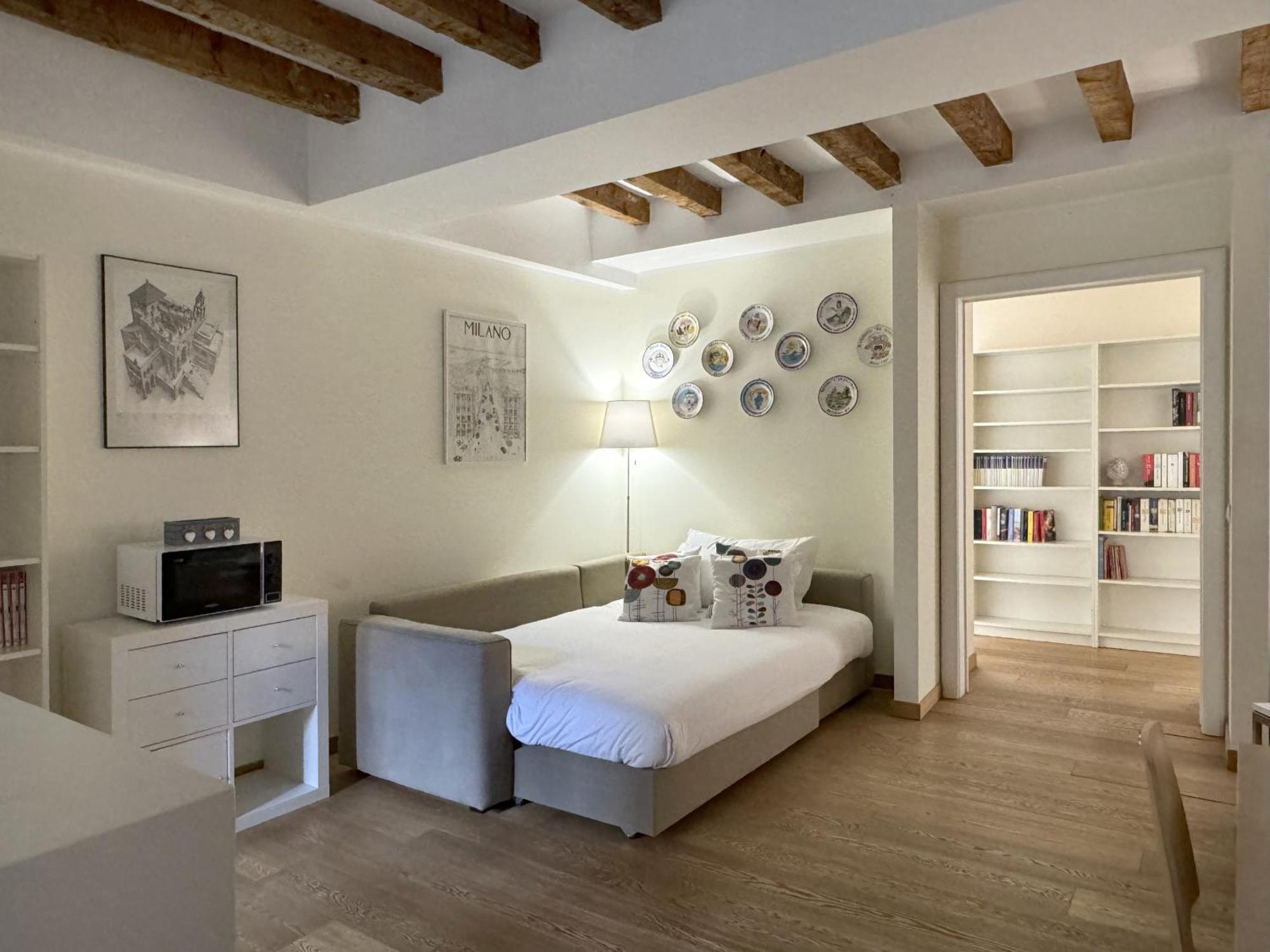 Joivy Cosy Ticinese Retreat 1-bed Flat Near The Duomo *