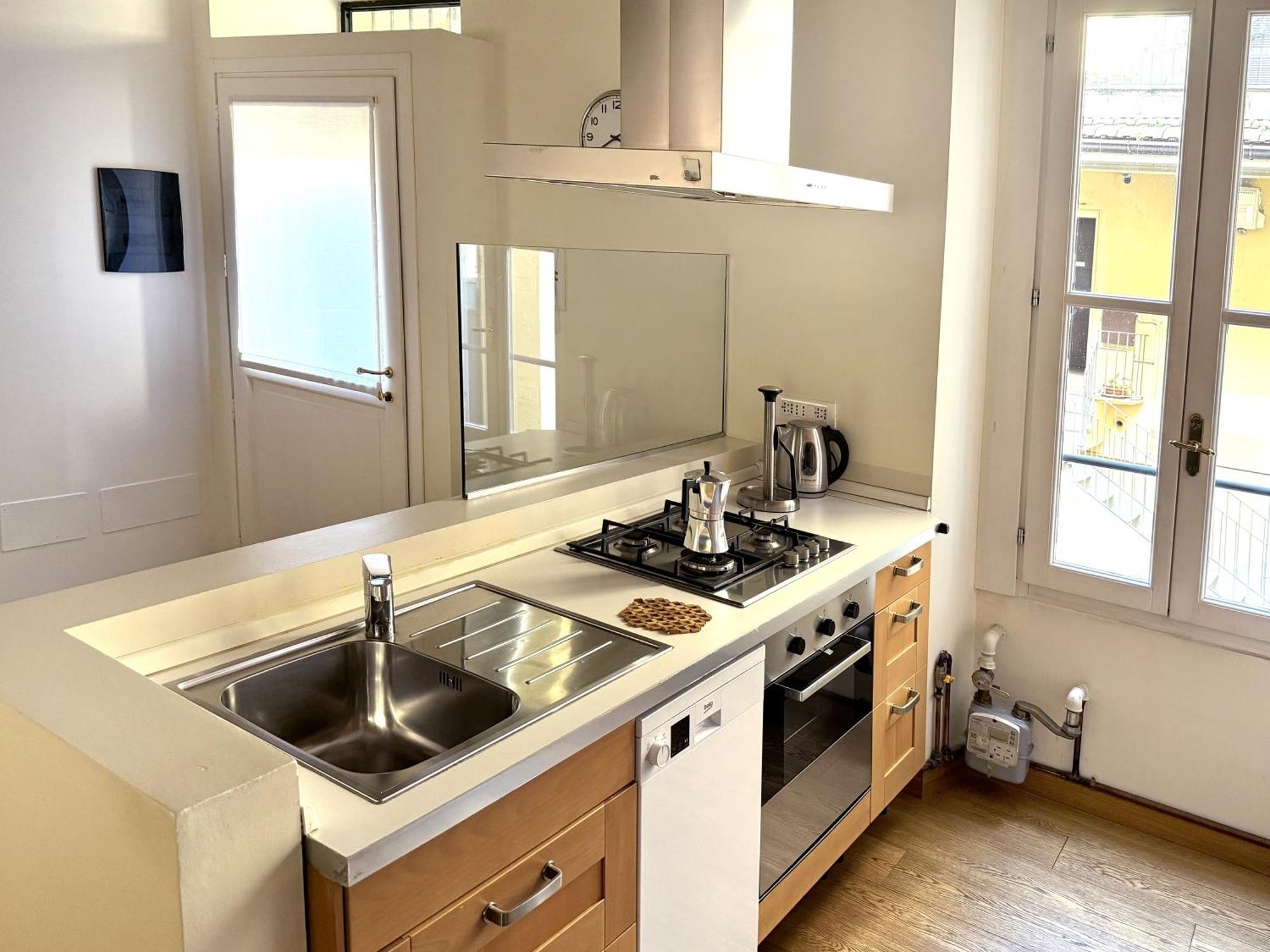 Joivy Cosy Ticinese Retreat 1-bed Flat Near The Duomo Apartment Mailand