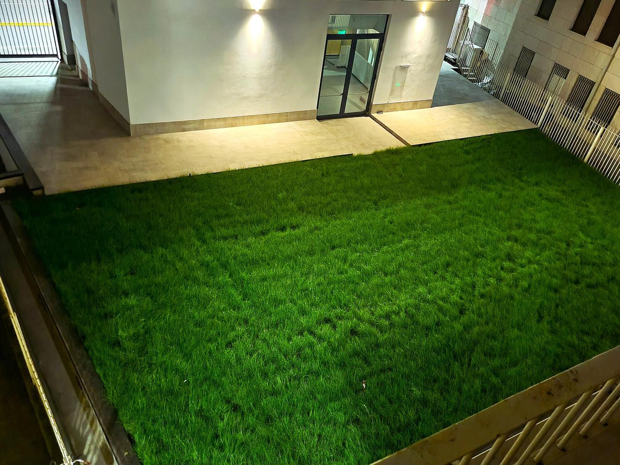 S. Ambrogio Square Milaan