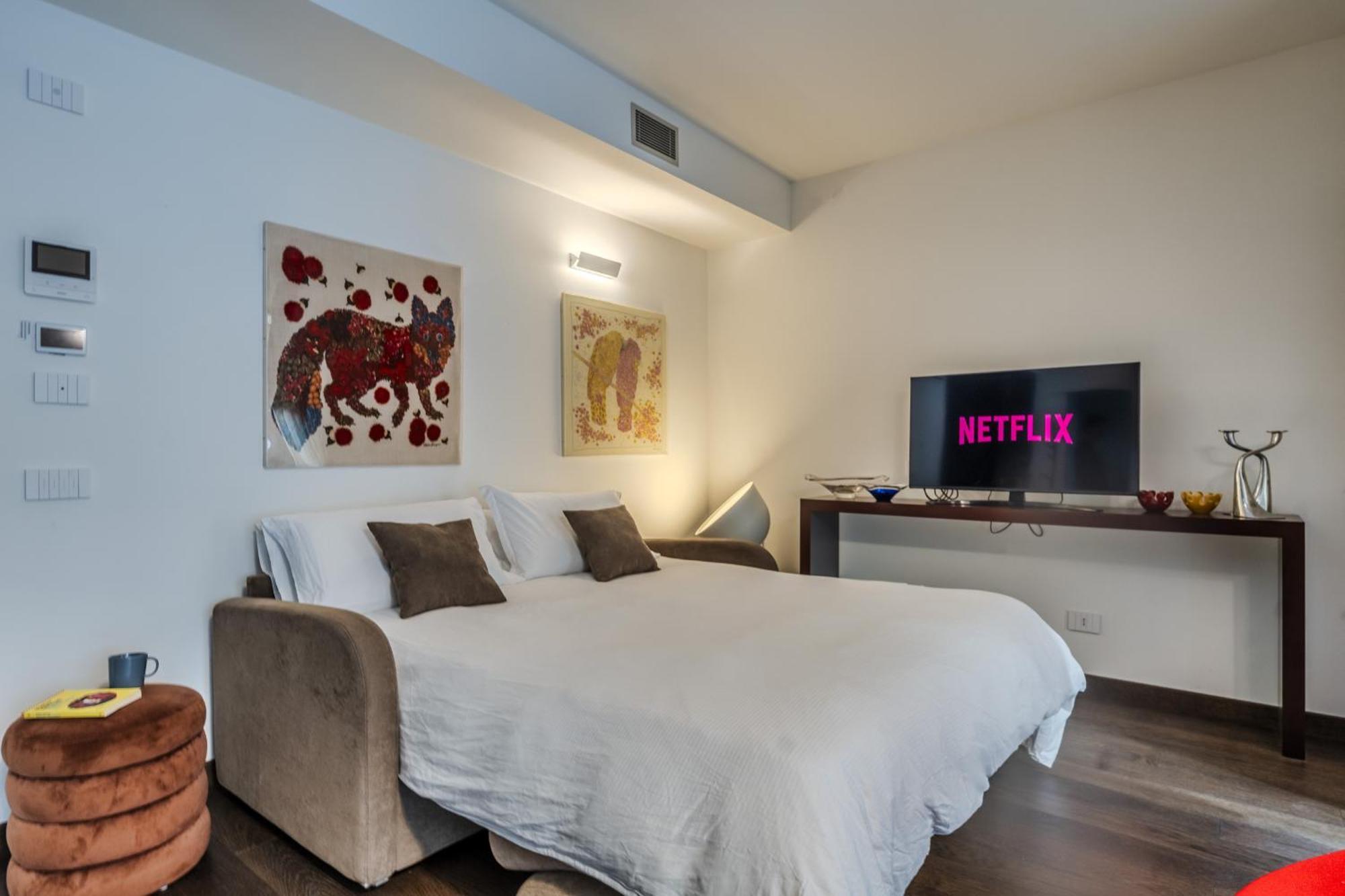 Luxury - Free Parking - Duomo-navigli Apartment Milan
