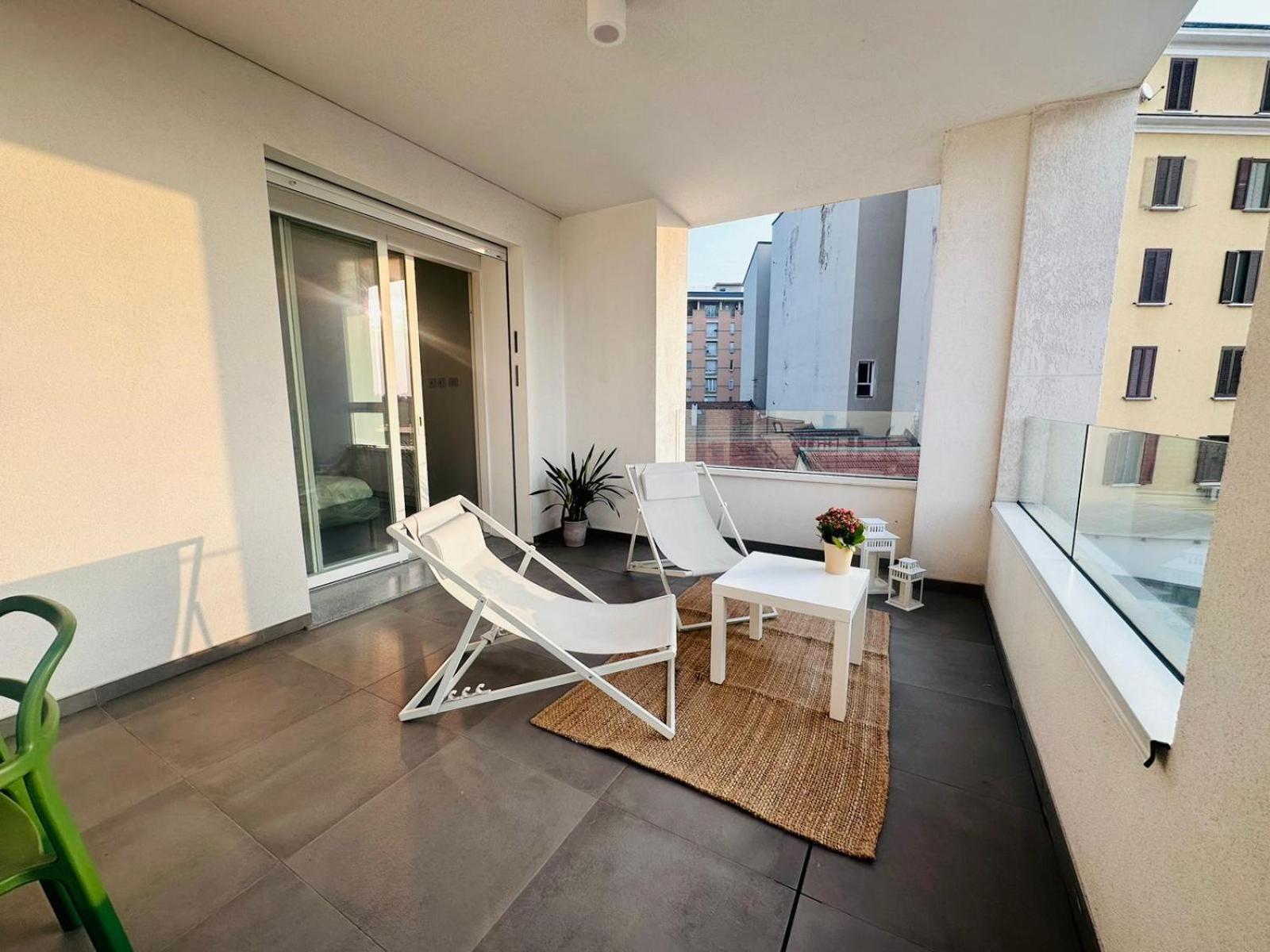 Lovely Terrace - Porta Romana District Milaan