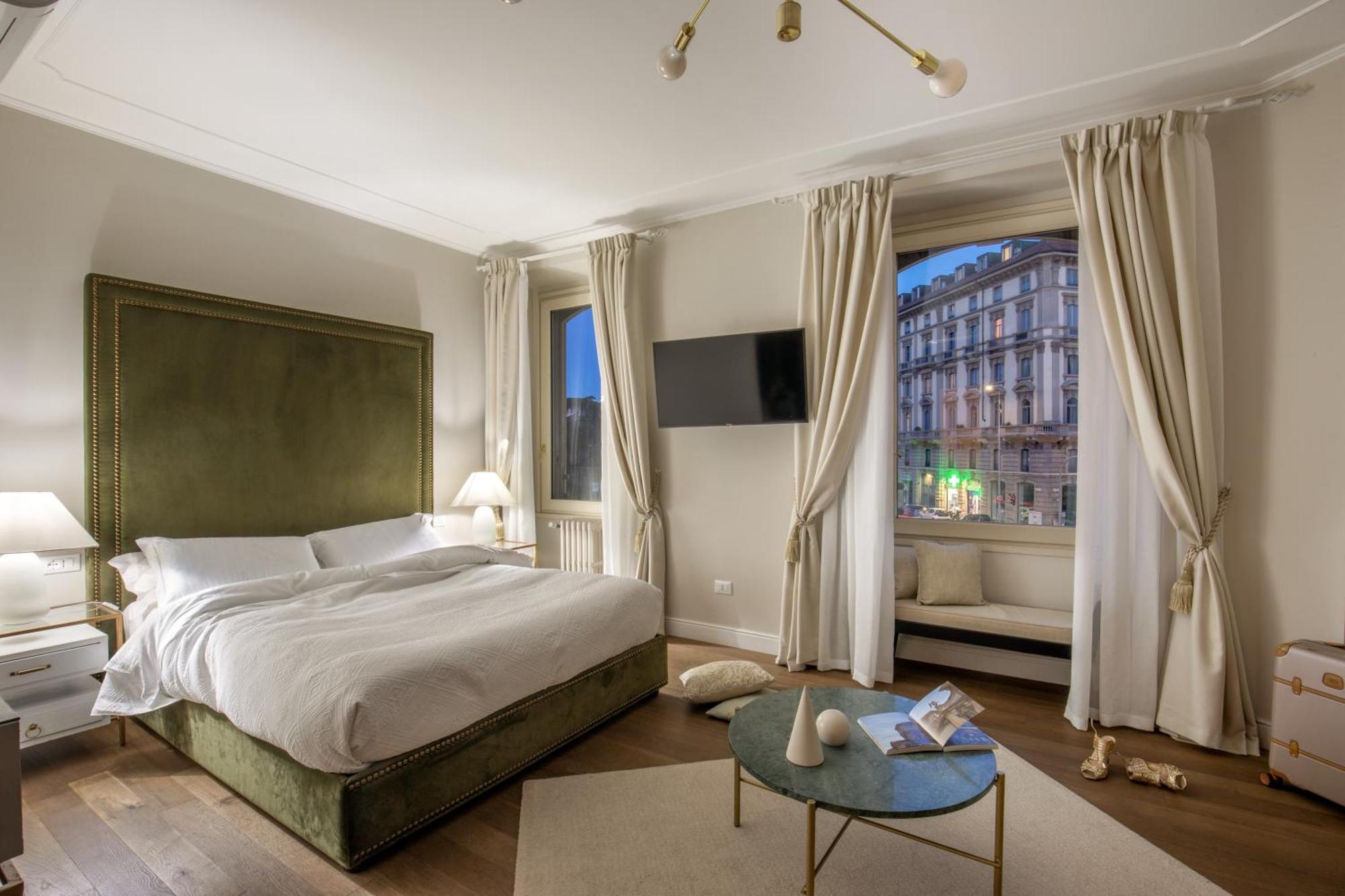 Daplace - Corso Monforte Milan
