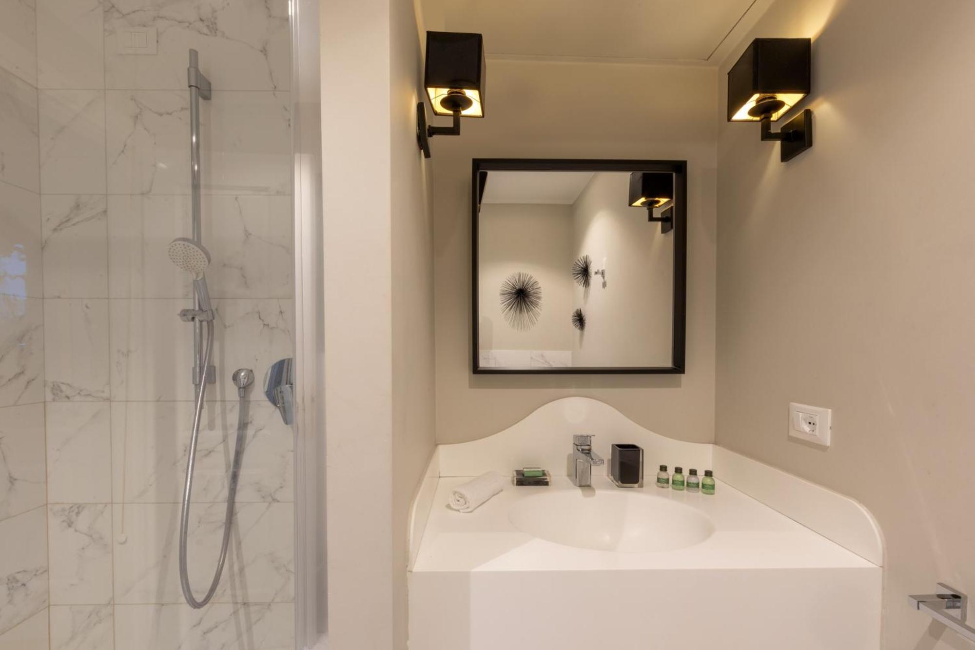 Guest house Daplace - Corso Monforte Milan