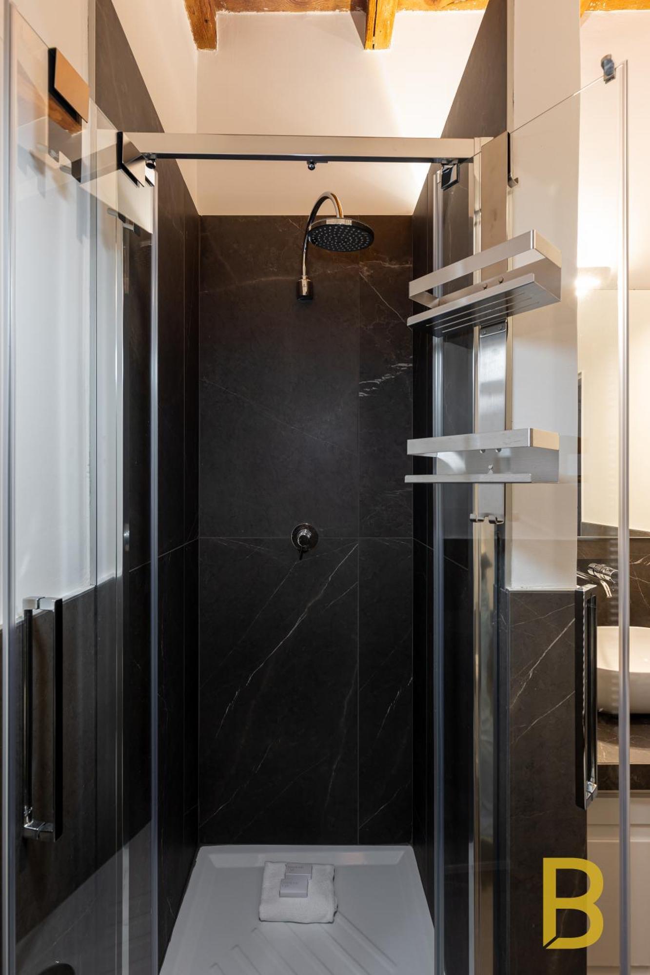 Beplace In Magenta Appartement *